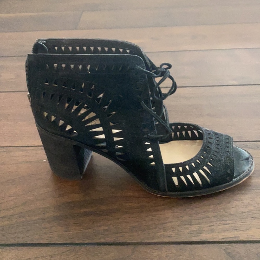 Vince Camuto Black Shoe